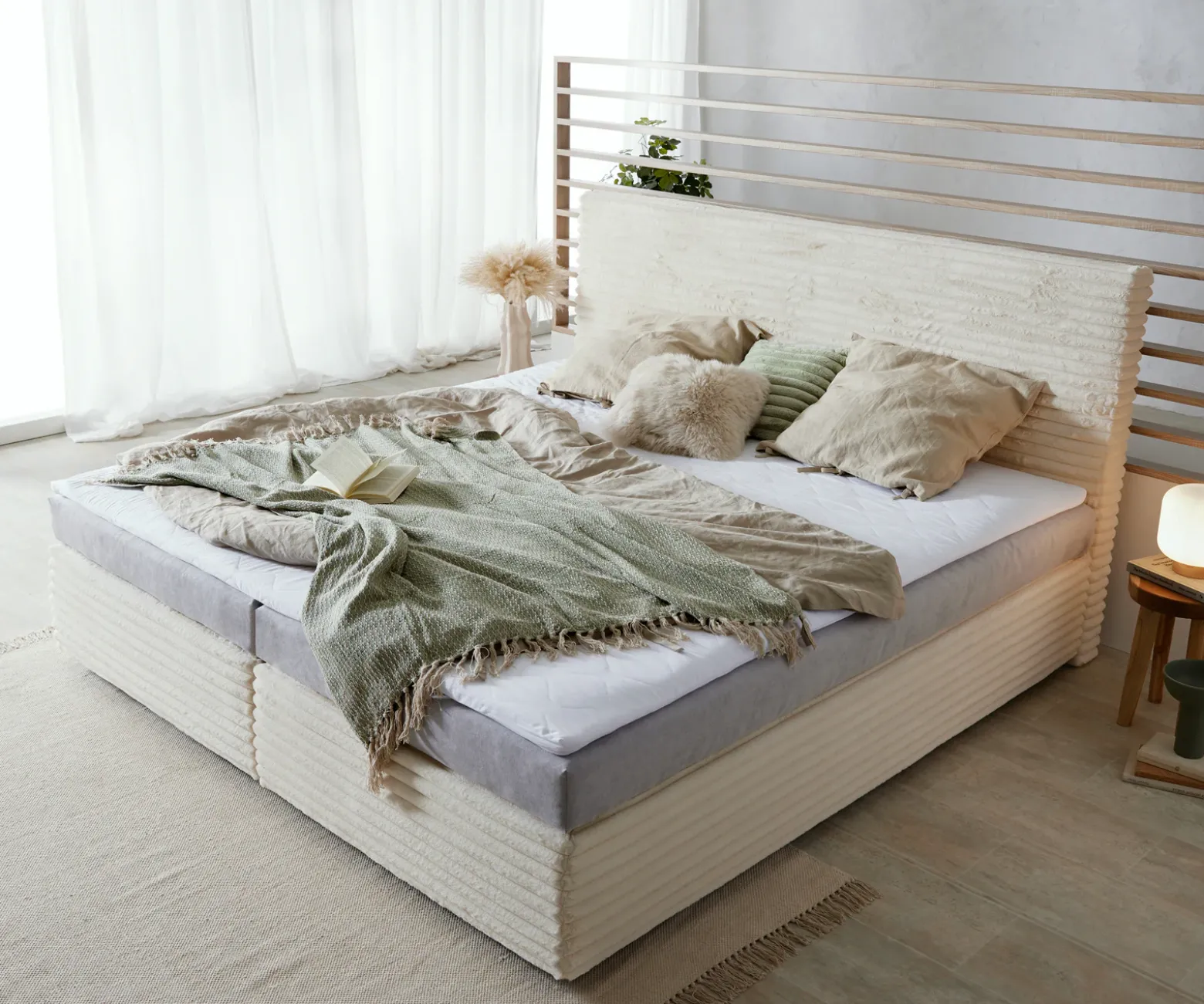 BoxspringbettDream-Well Plüsch-Cord Beige 200x200 cm Bonell-Matratze PU-Topper Sofort versandfertig