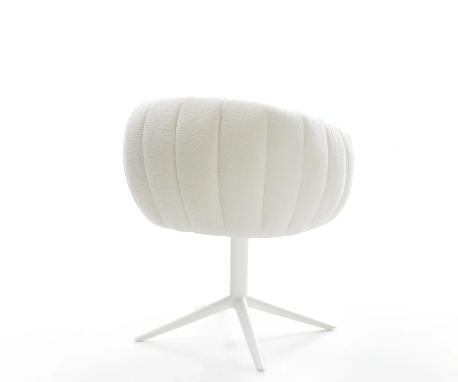 DrehstuhlJada-Flex Bouclé Soft Beige Fußkreuz Weiß 360° drehbar Wippfunktion Taschenfederkern Sofort versandfertig