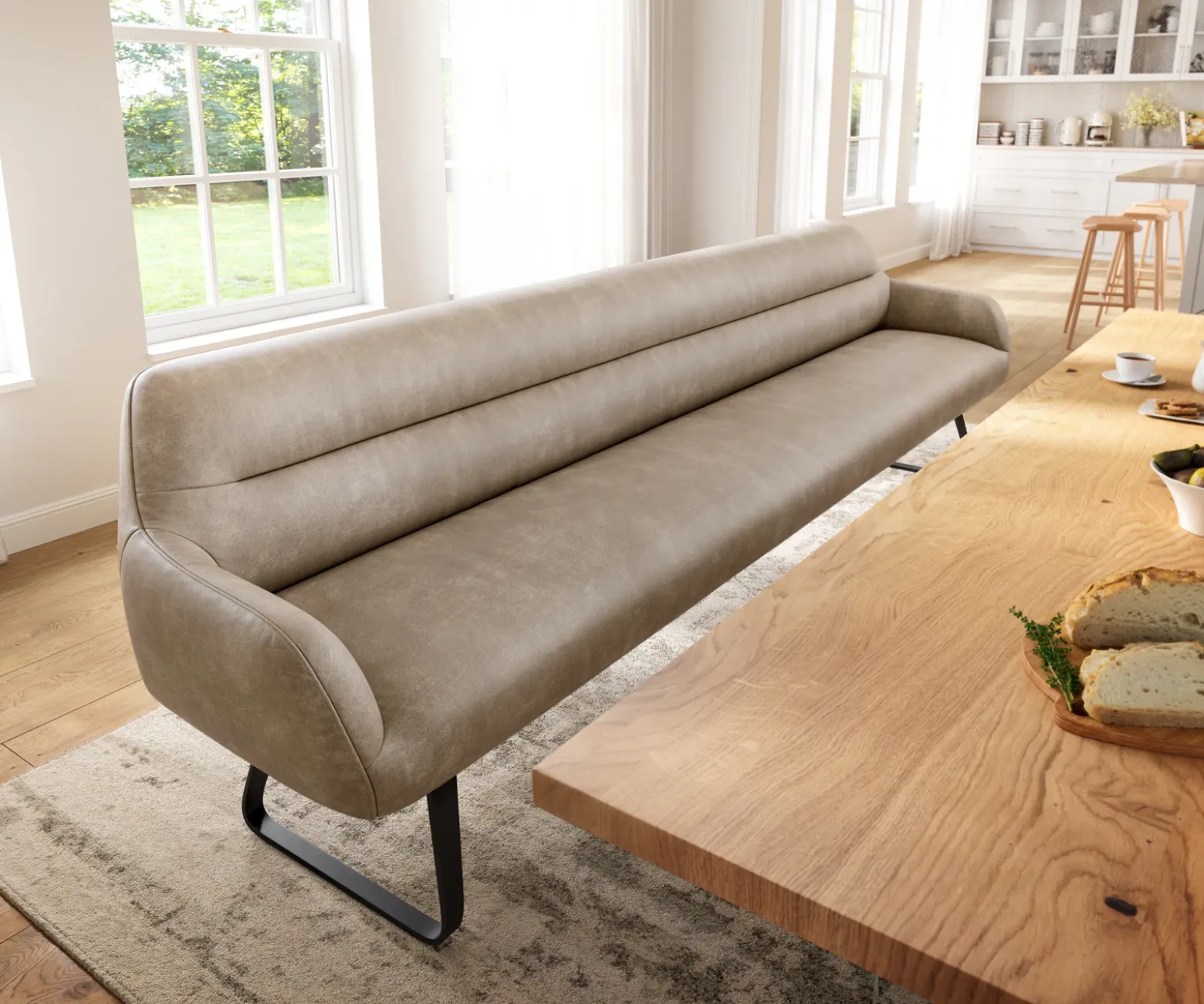 EsszimmerbankTaya-Flex 300 cm Mikrofaser Beige Vintage Kufengestell flach Schwarz Taschenfederkern Sofort versandfertig