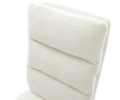 EsszimmerstuhlPela-Flex Bouclé Soft Beige Kufengestell Edelstahl Taschenfederkern Sofort versandfertig