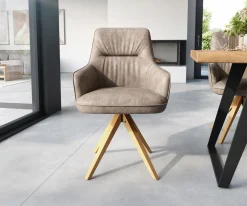 EsszimmerstuhlZelia-Flex mit Armlehnen Mikrofaser Taupe Vintage Holzgestell kantig Natur 360° drehbar Taschenfederkern Versandfertig ca. 28.10.26