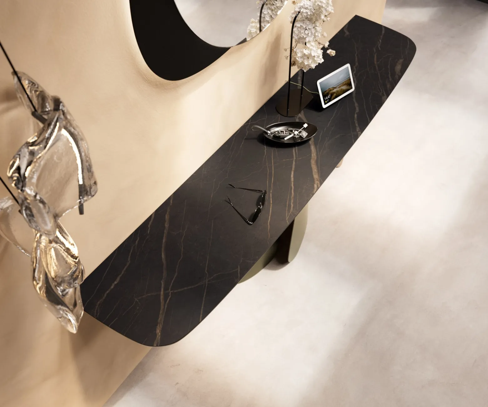 KonsolentischEdge Boot 180x40 cm Keramik Laminam® Noir Desir Braun Livos Metall Effektfinish Titan Sofort versandfertig