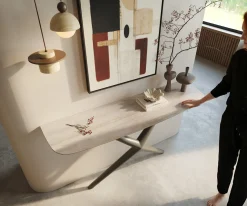 KonsolentischEdge Boot 140x40 cm Keramik Laminam® Travertino Bianco Creme-Weiß Estelo Metall Effektfinish Titan Sofort versandfertig
