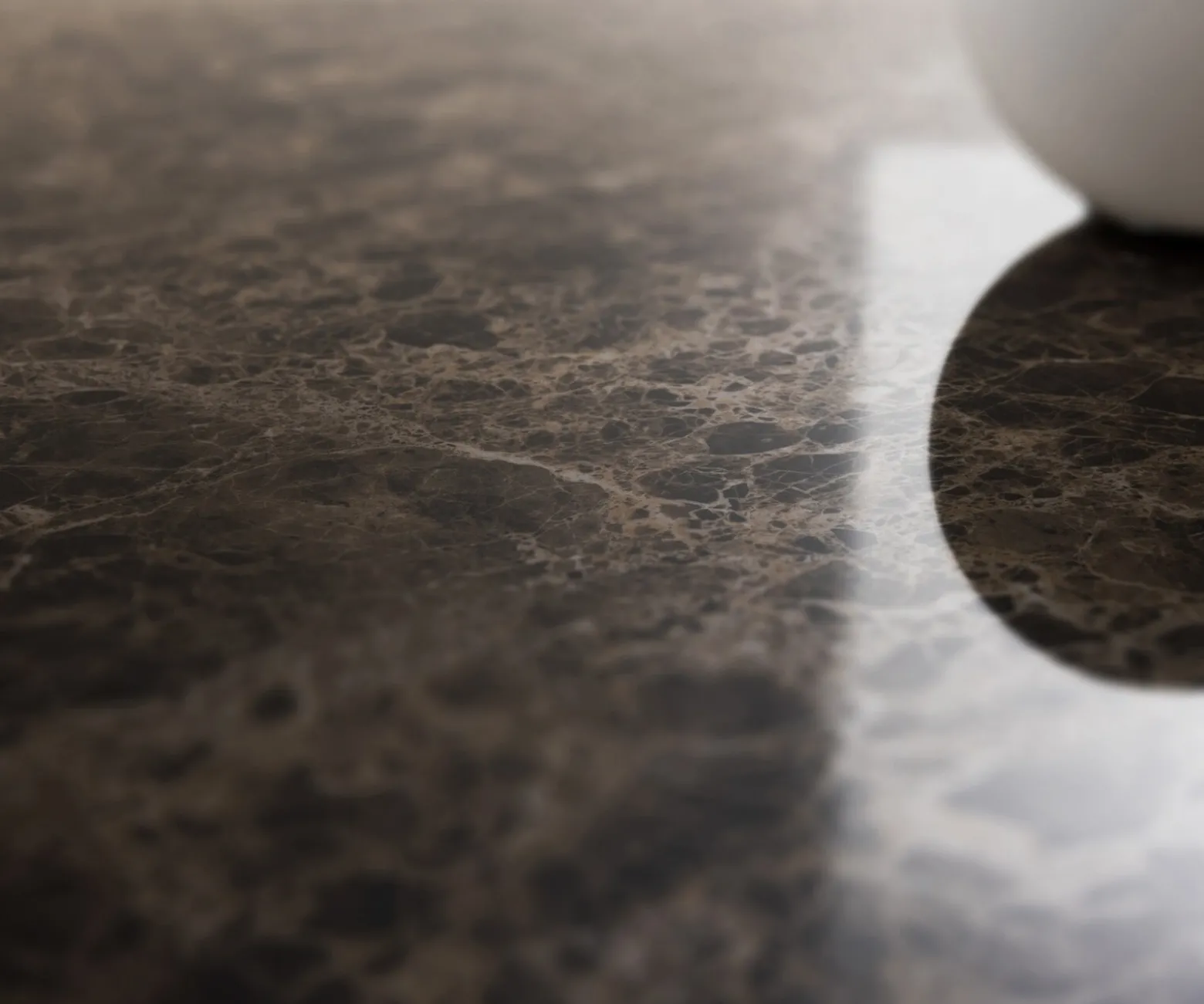 KonsolentischEdge Polygonal 180x50 cm Keramik Emperador Extra Lucidato Dunkelbraun Spios Metall Effektfinish Titan Sofort versandfertig