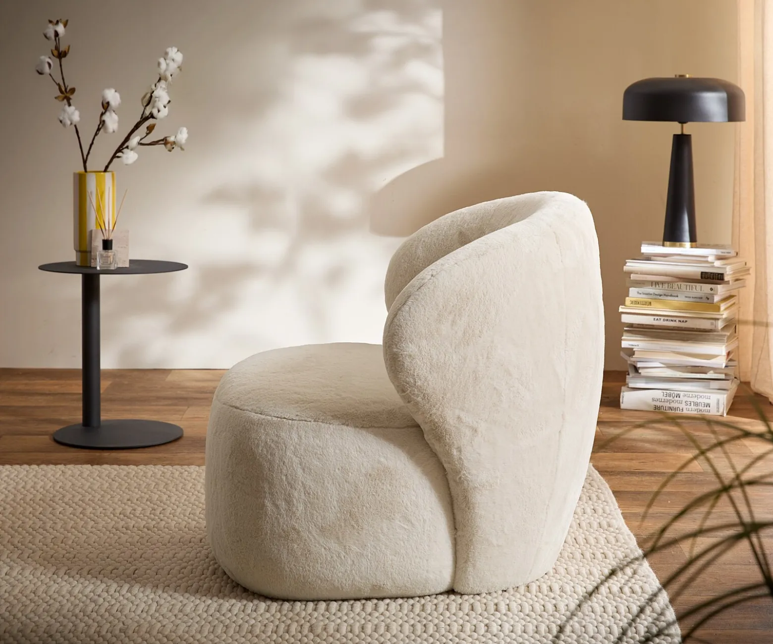 LoungesesselPulo 80x80 cm Plüsch Creme-Weiß Sofort versandfertig