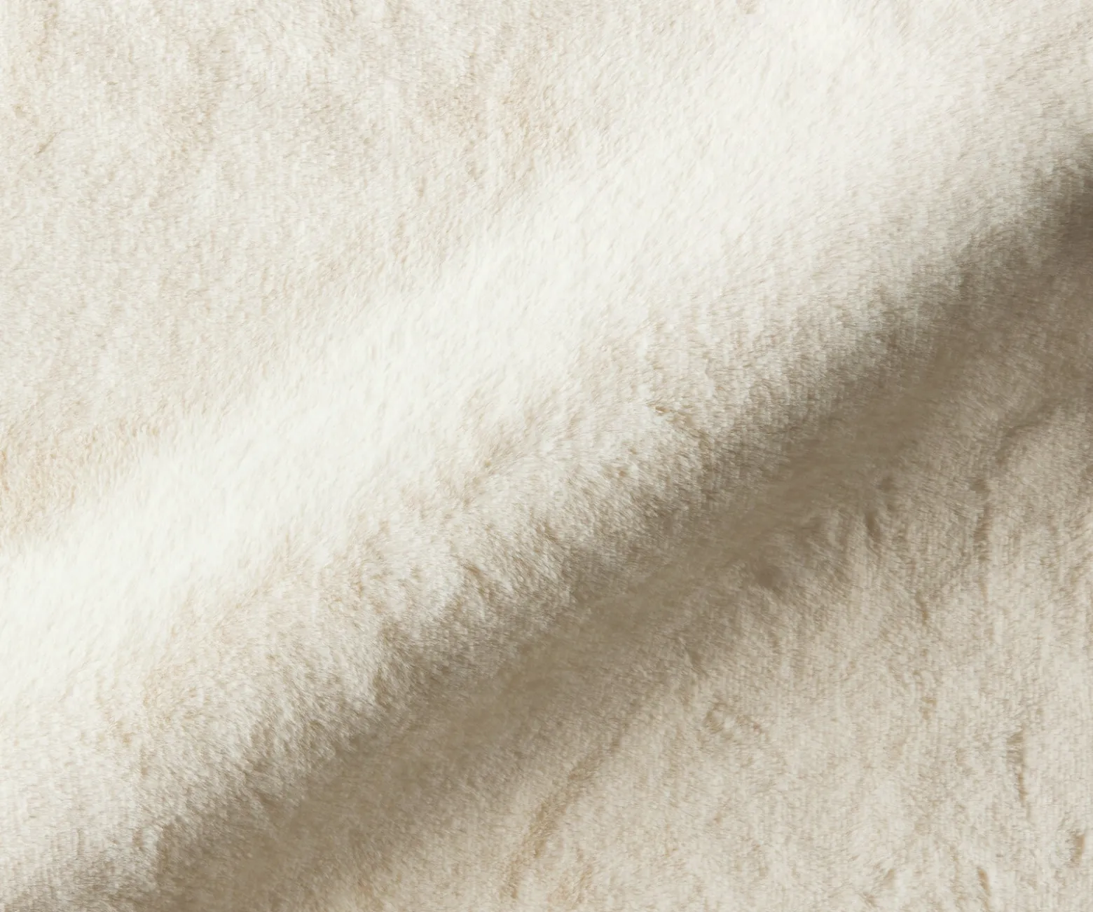 LoungesesselZena 75x85 cm Plüsch Creme-Weiß Sofort versandfertig