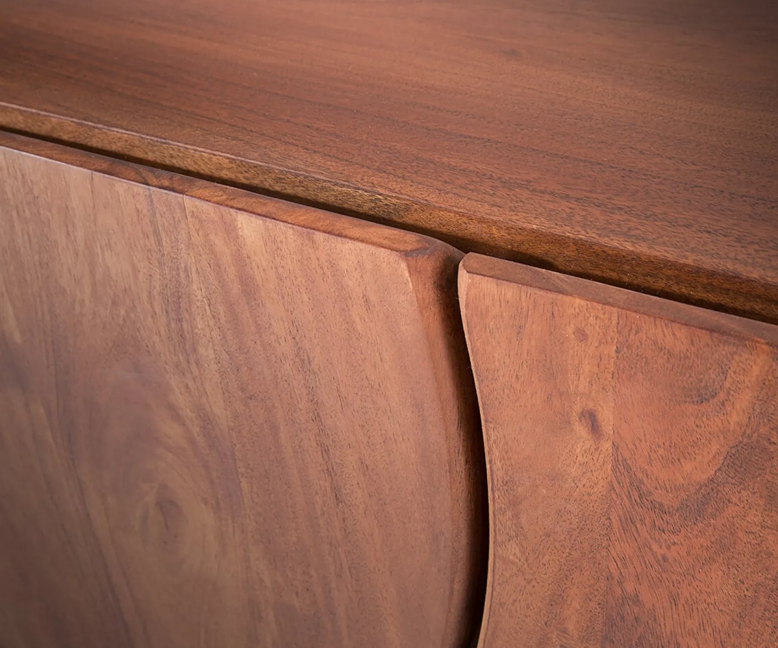 LowboardLive-Edge 220 cm Akazie Braun massiv 6 Türen Sofort versandfertig