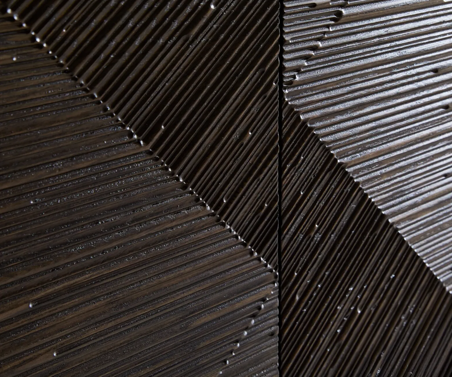 LowboardTereos 220 cm Esche Dunkelbraun 3D Effekt 4 Türen Kufe Metall Schwarz Versandfertig ca. 28.10.26