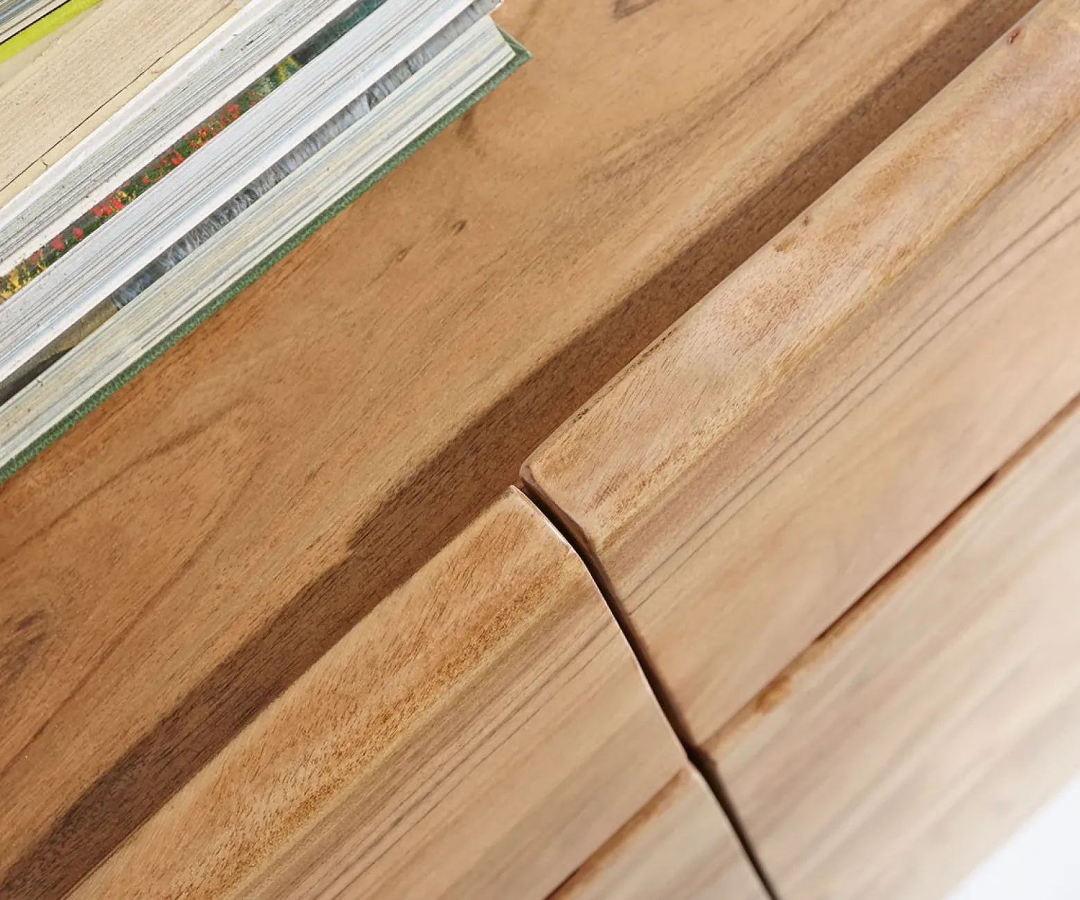 SideboardLive-Edge 172 cm Akazie Natur 4 Türen 4 Schübe Sofort versandfertig