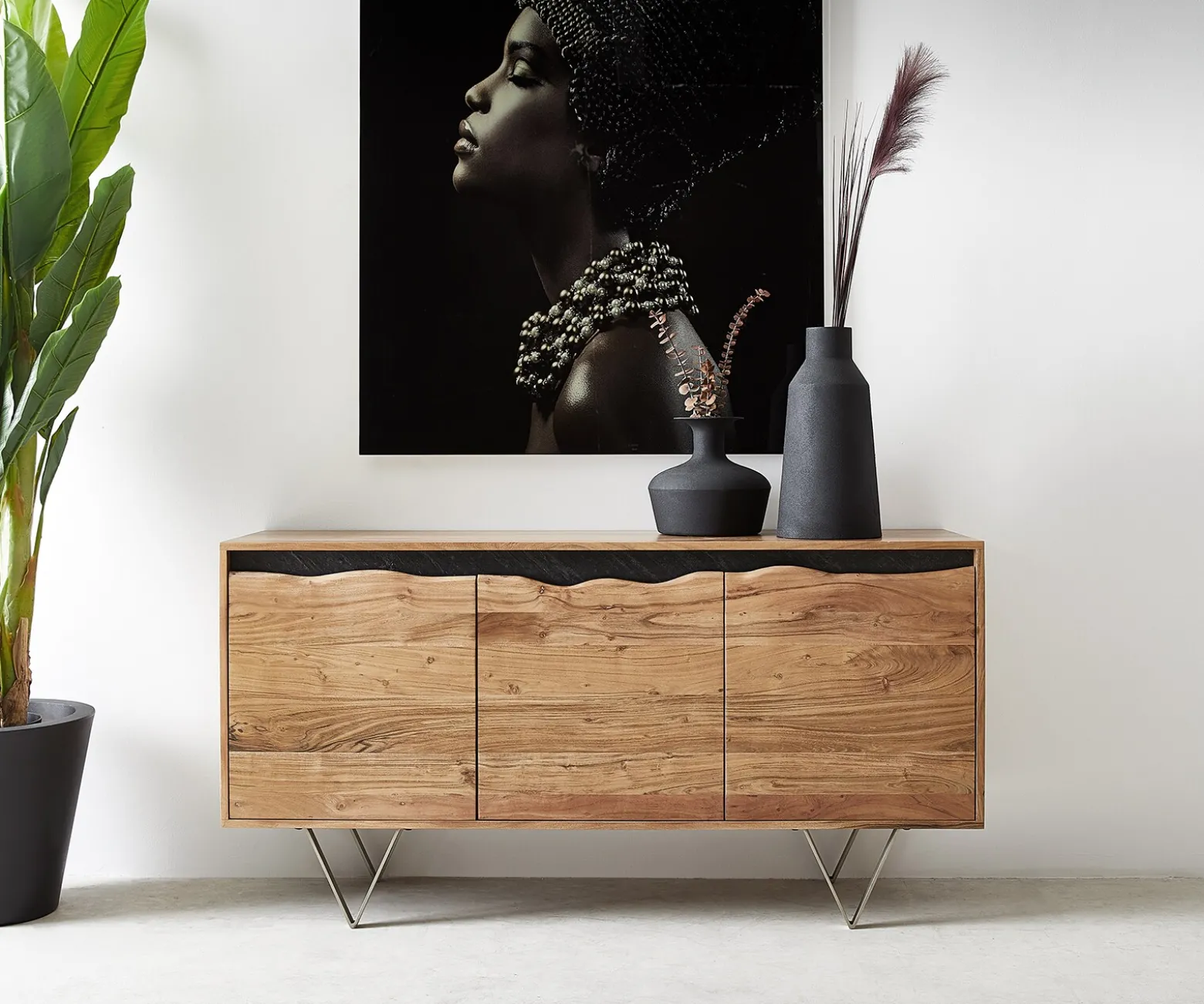 SideboardStonegrace 147x45 cm Akazie Natur 3 Türen Baumkante Sofort versandfertig