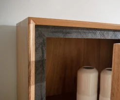 VitrineStonegrace 55x180 Akazie Natur 1 Tür 2 Schubladen Steinfurnier V-Fuß Sofort versandfertig